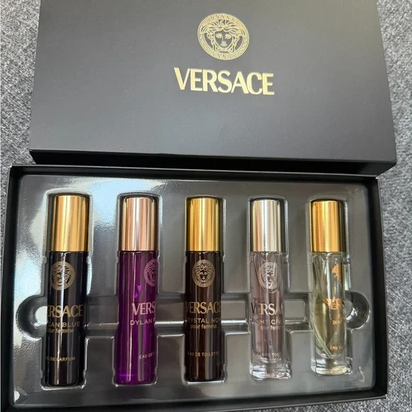 Versace travel Set with Gold Accents of 5 - Picture 2 of 4